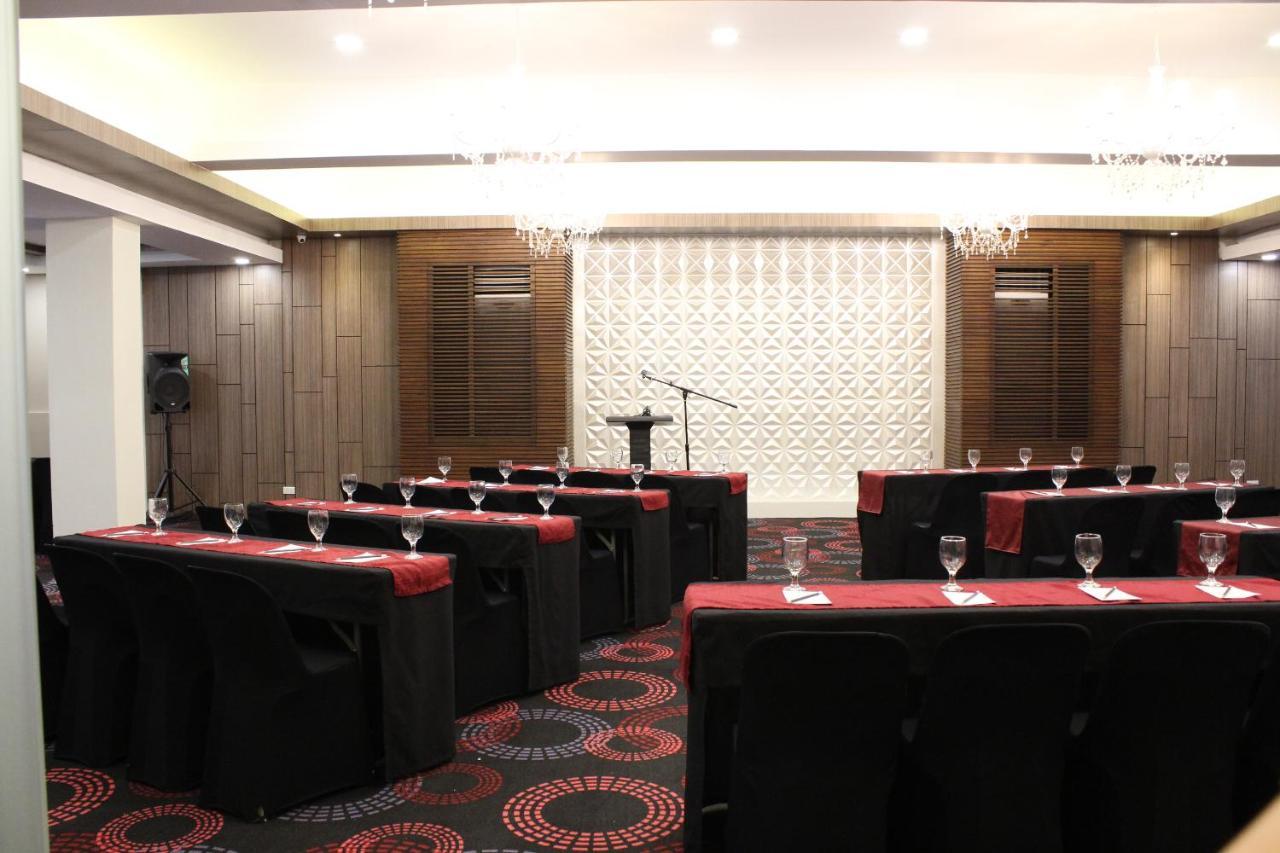Hotel Fersal Malakas, Quezon Quezon City