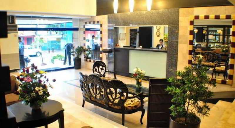Hotel Fersal Malakas, Quezon