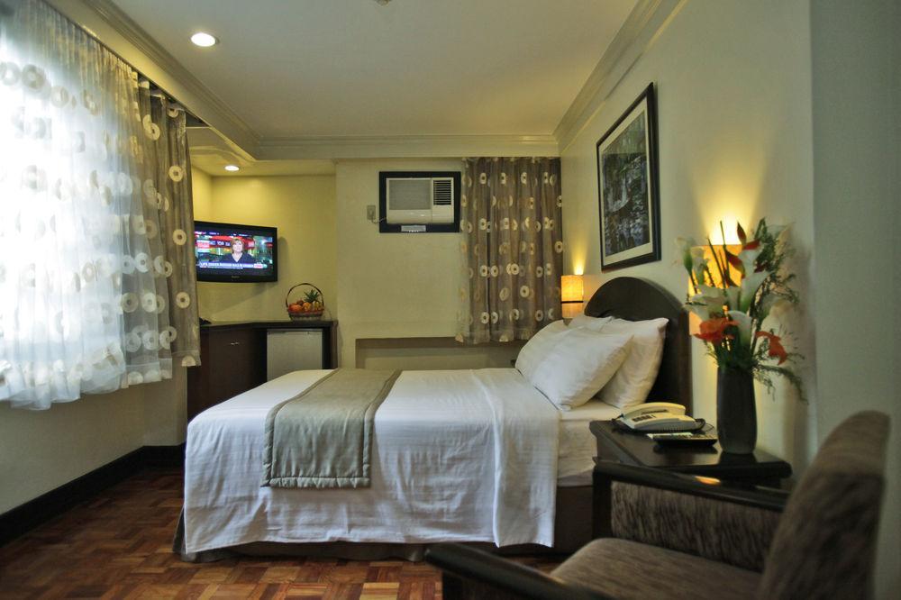 Hotel Fersal Malakas, Quezon 3*