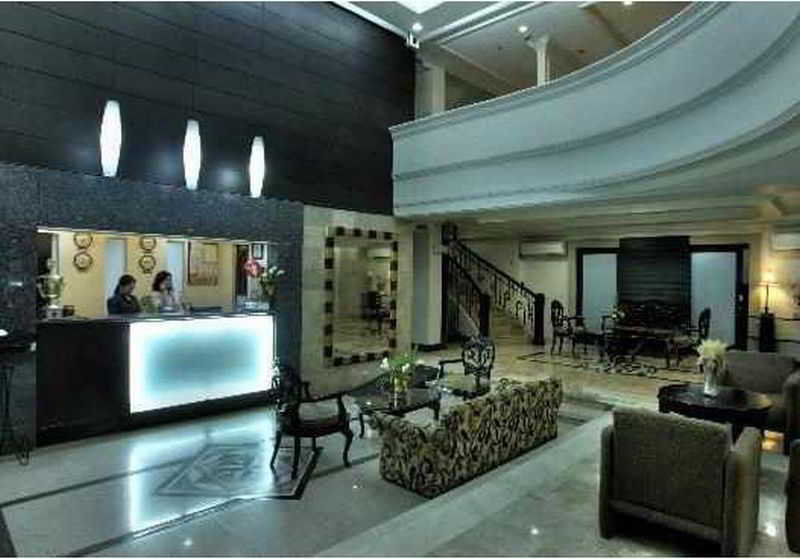 Fersal Malakas, Quezon