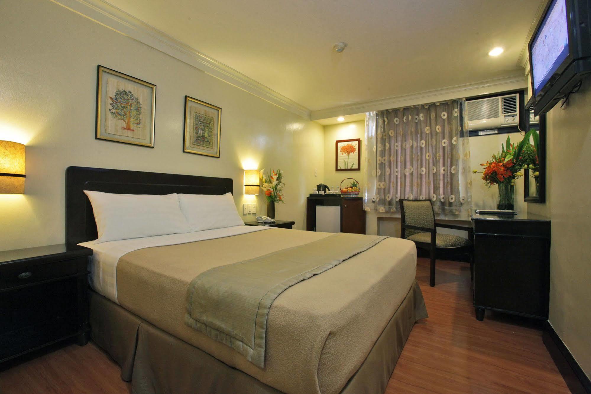 Hotel Fersal Malakas, Quezon 3*